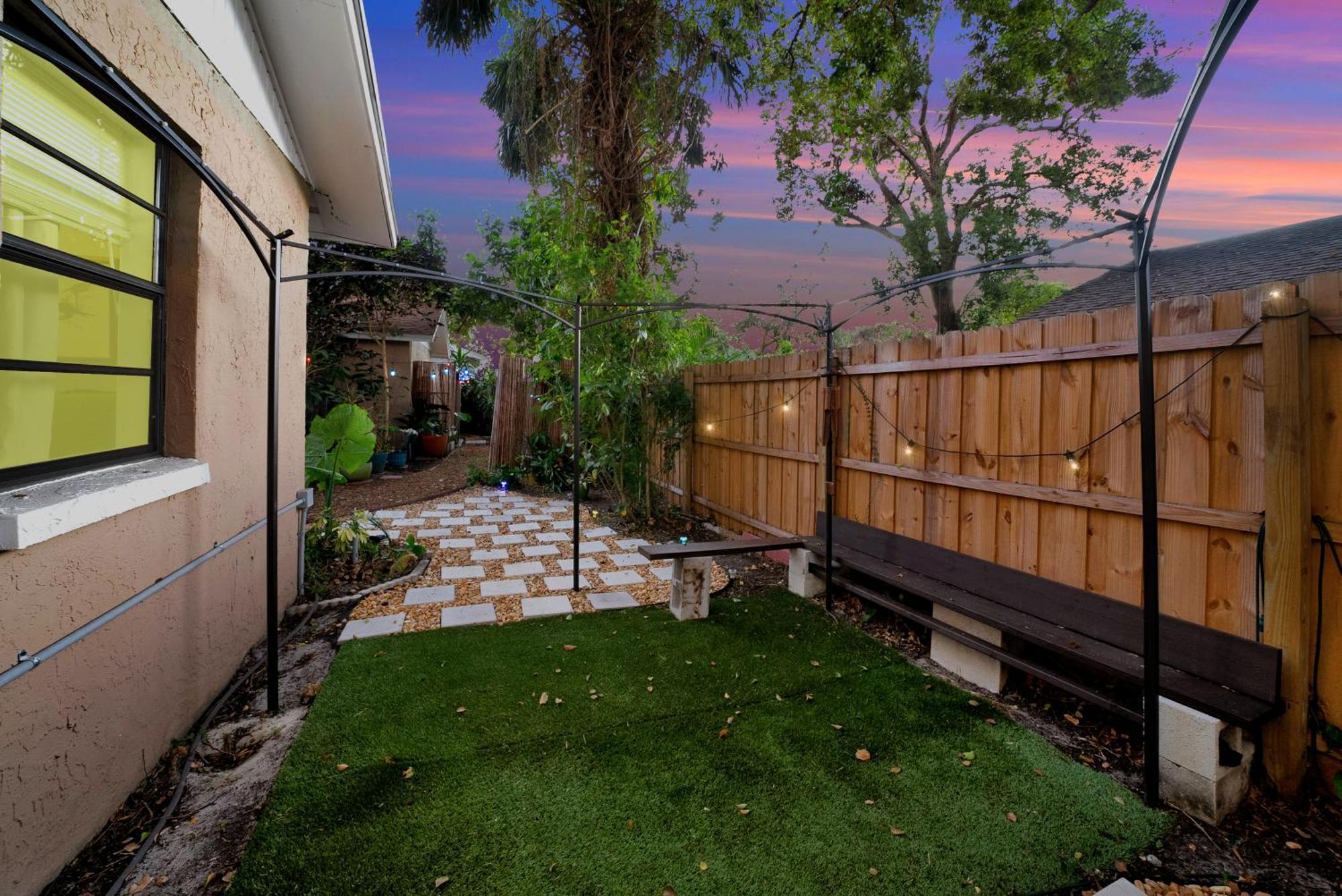 Zen Jungle House By Busch Gardens Sleeps 12 With Outdoor Games & Detached Play Space! تامبا المظهر الخارجي الصورة