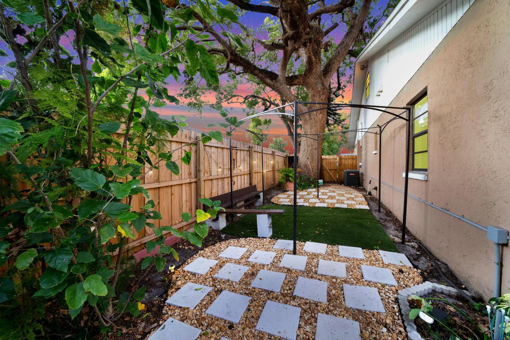 Zen Jungle House By Busch Gardens Sleeps 12 With Outdoor Games & Detached Play Space! تامبا المظهر الخارجي الصورة